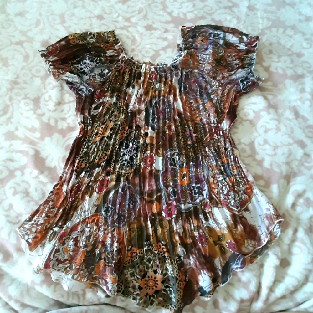 Cato colorful smocked sz large stretch  blouse